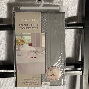 Encore Silver Microfiber Tablecloth